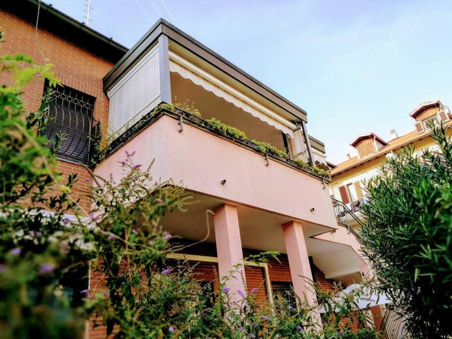 Apartamento Un Insospettabile Angolo Verde In Citta Milán Exterior foto